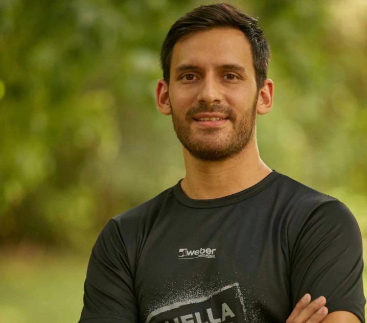 Sebastián Crismanich en una charla sobre desarrollo deportivo y liderazgo