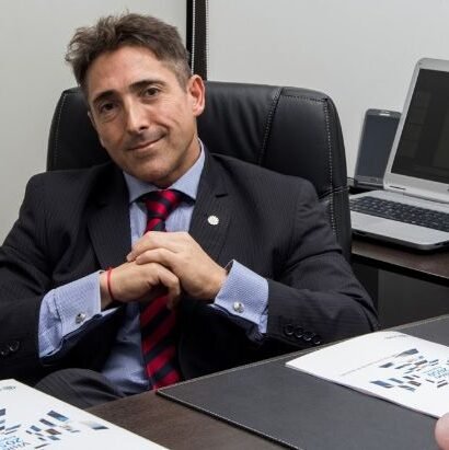 Sebastián Bigorito durante una conferencia sobre sostenibilidad empresarial en CEADS.