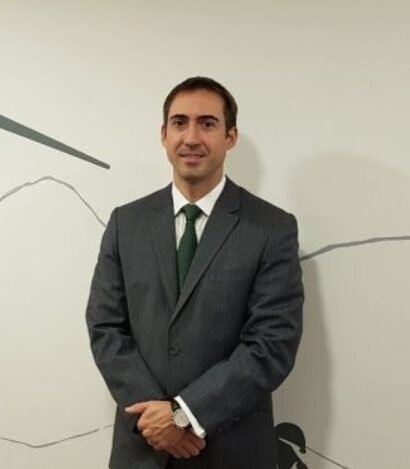 Retrato de Manuel Tagle, ejecutivo chileno del sector de energías renovables.