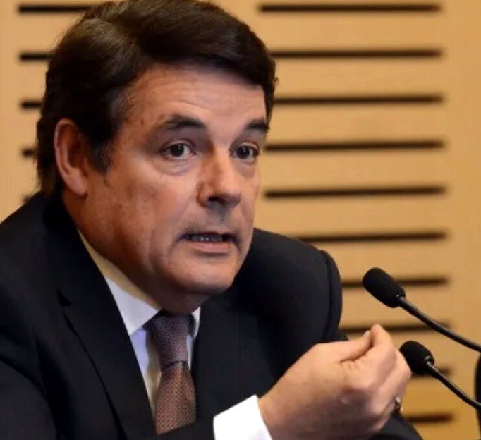 Carlos Eduardo Rovira