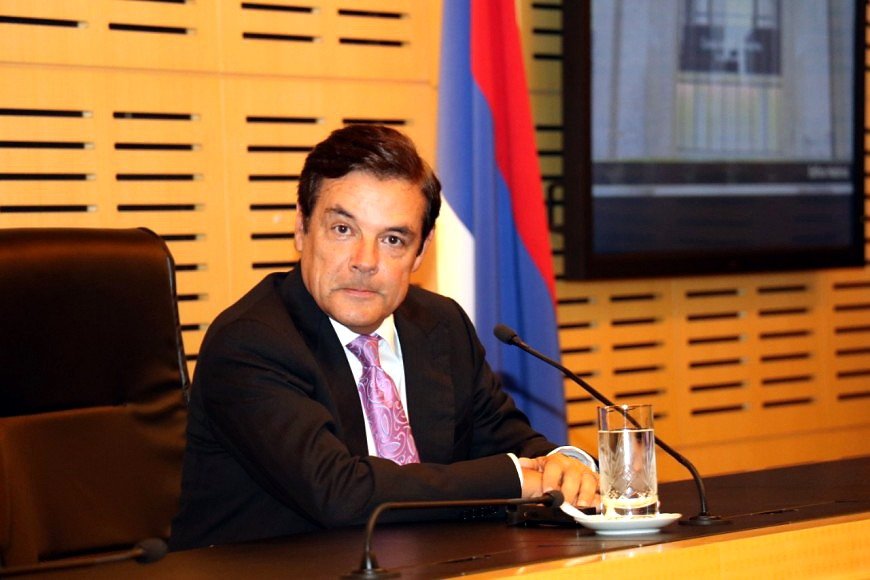 Carlos Eduardo Rovira